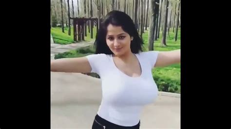 Sexy Tits Bouncing Porn Videos 